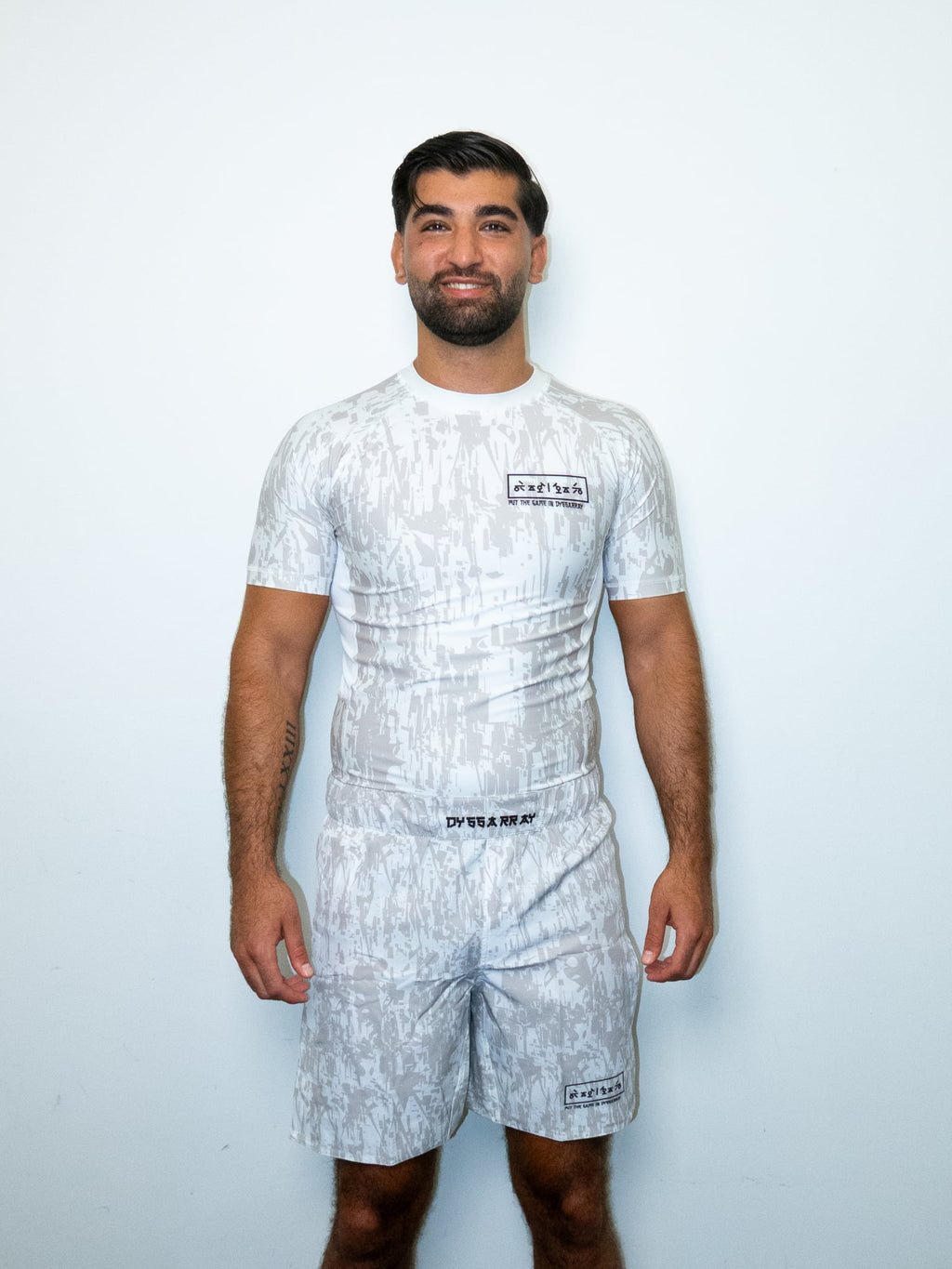 ´IVORY´ HIGH SPLIT MMA SHORTS