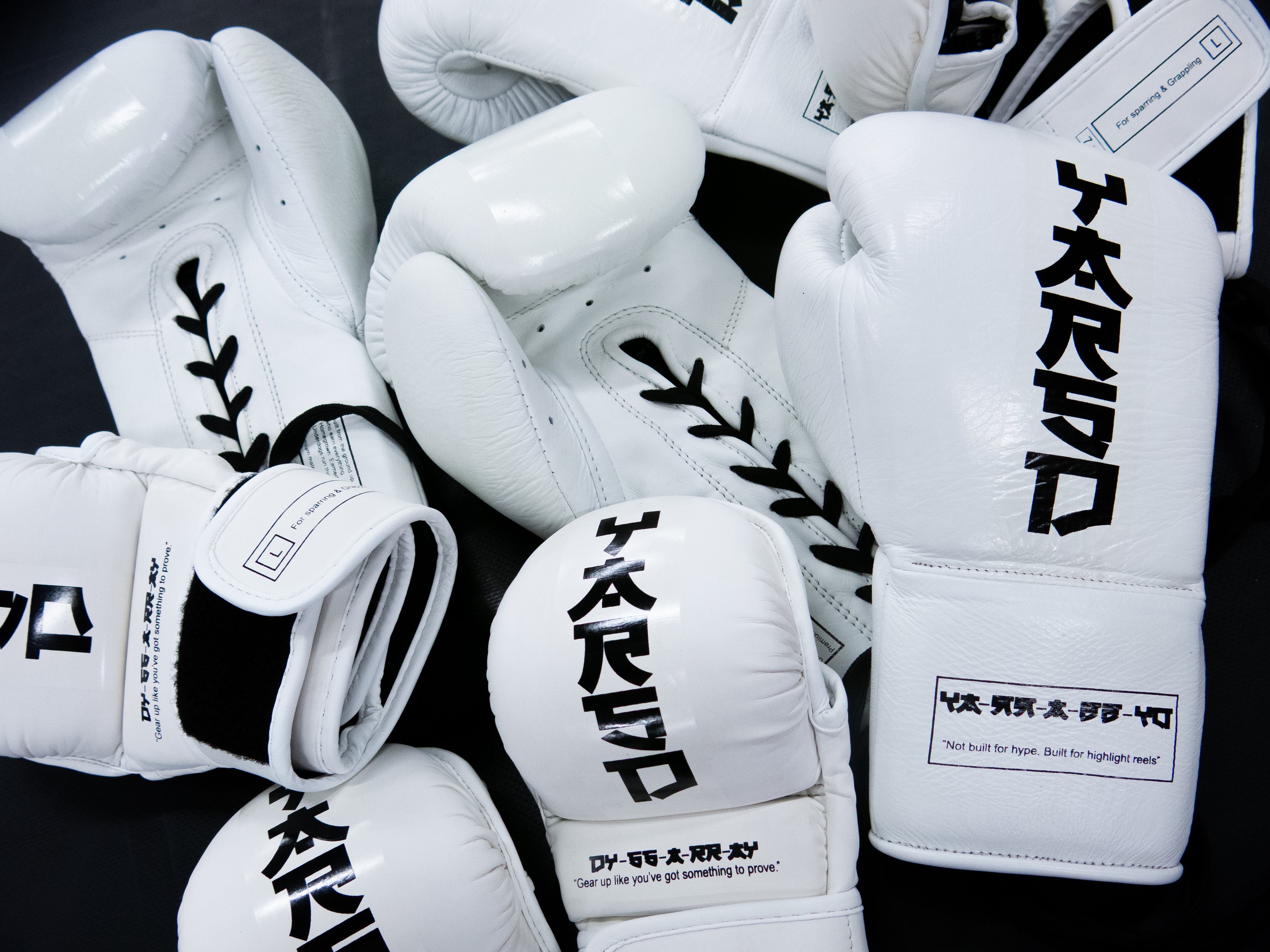 SHIRO MMA GLOVES WHITE