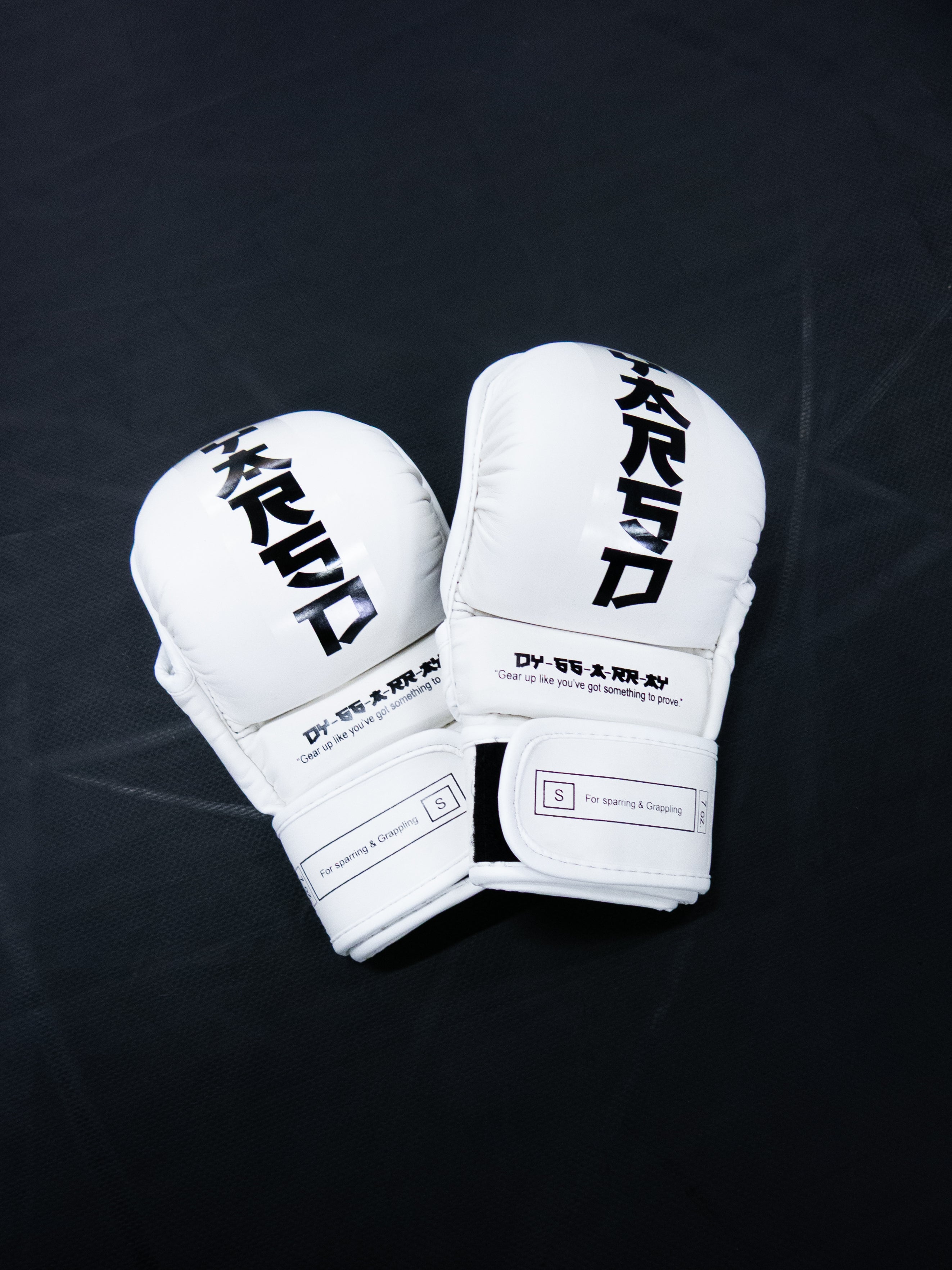 SHIRO MMA GLOVES WHITE